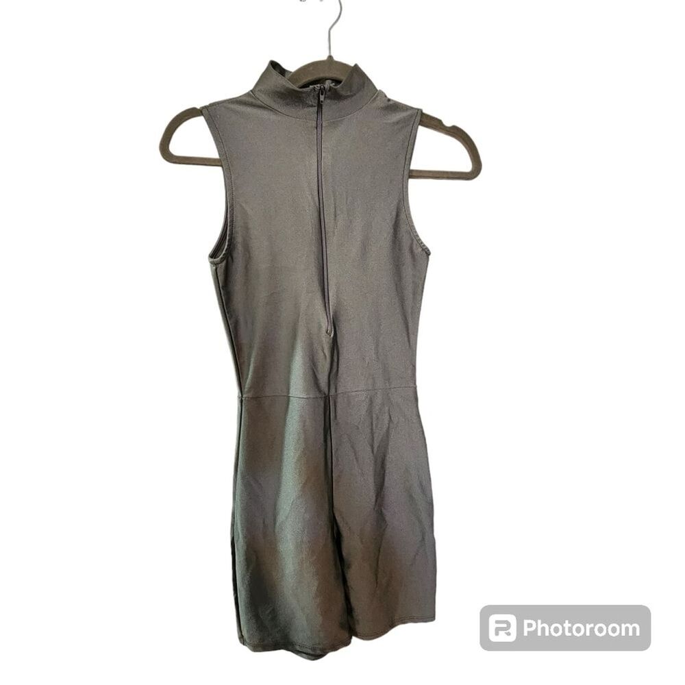 Fashion Nova Half Zip Jumpsuit Womens SZ Small Mettallic Trap Baddie‎ Streetwear